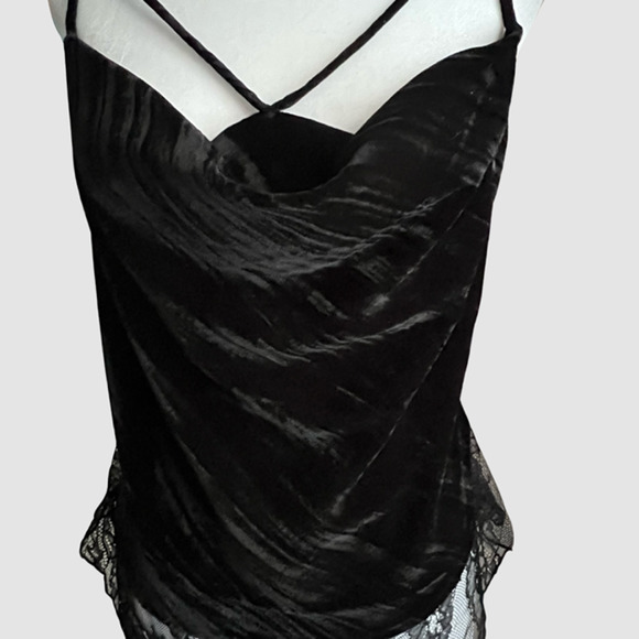 BCBGMaxAzria Nita Velvet Top, Black Beauty, NWT-Size XS - Picture 3 of 14